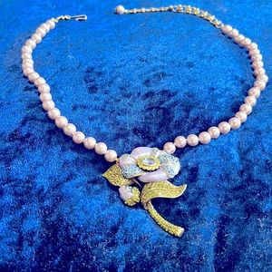 Heidi Daus collectable rose pendant necklace